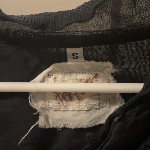 black top - Picture 2 of 2